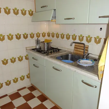 Holiday Homes In 24573 *