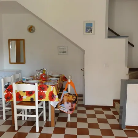 펜션 Holiday Homes In 24573